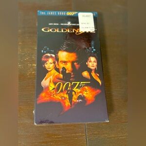 📼 Rare sealed VHS of GoldenEye, starring Pierce Brosnan as 007.